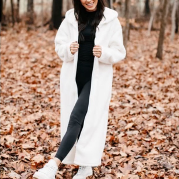 Smash + Tess Jackets & Blazers - Smash + Tess full length teddy coat super soft cozy